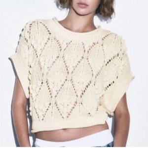 Zara Cream Knit Cropped Top Sweater